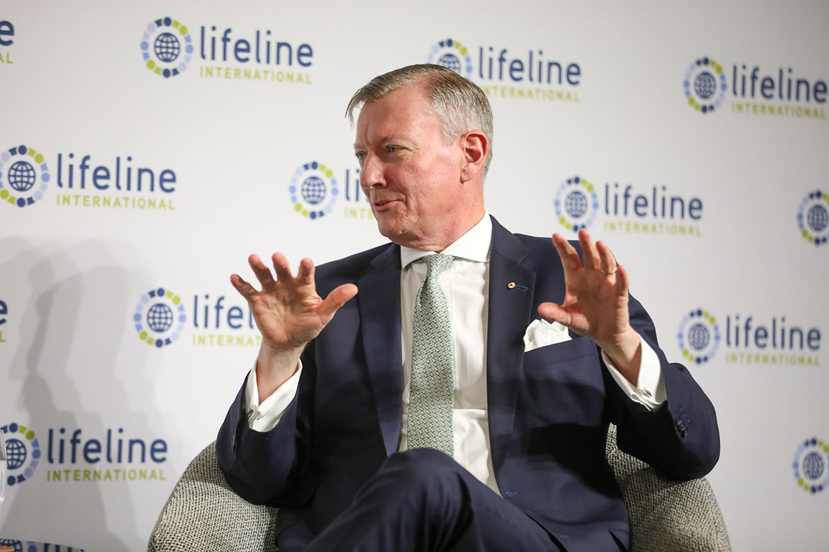 John Brogden welcomes 25th LifeLine International Member at Annual President’s Luncheon image